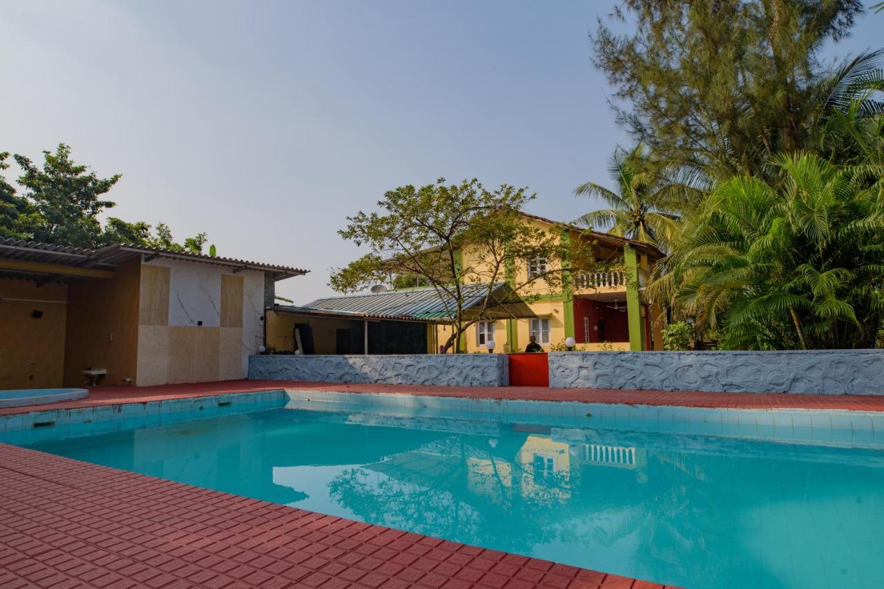Prajakta Rest House Алибаг Экстерьер фото
